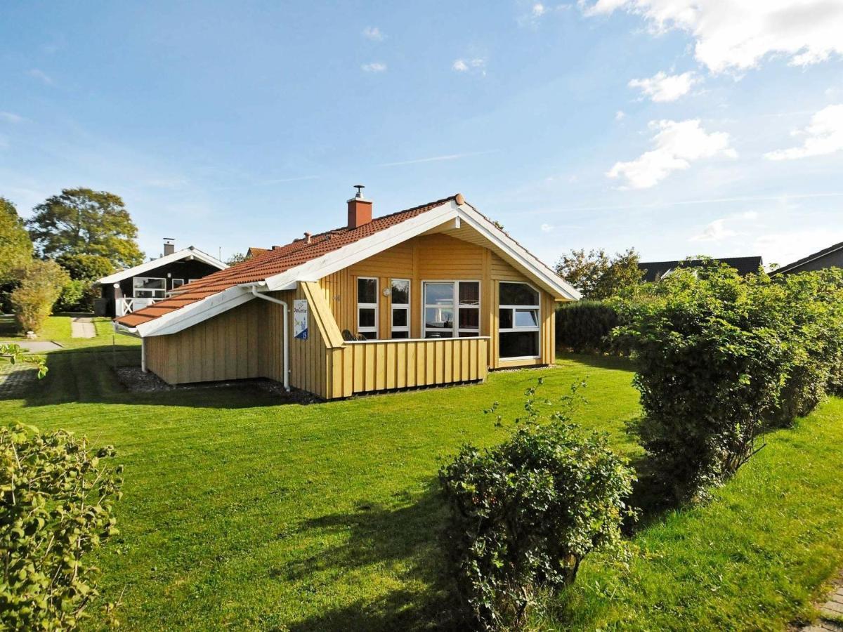 6 Person Holiday Home In Gelting Rum bild