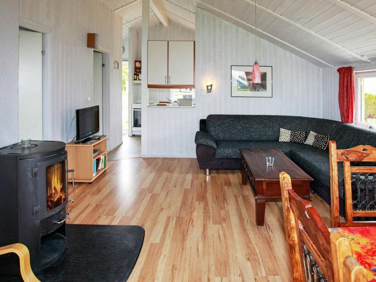 6 Person Holiday Home In Gelting Rum bild