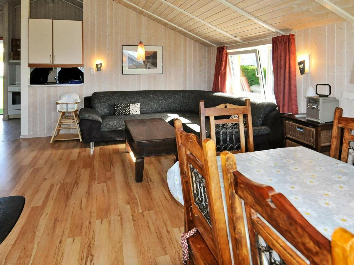 6 Person Holiday Home In Gelting Rum bild